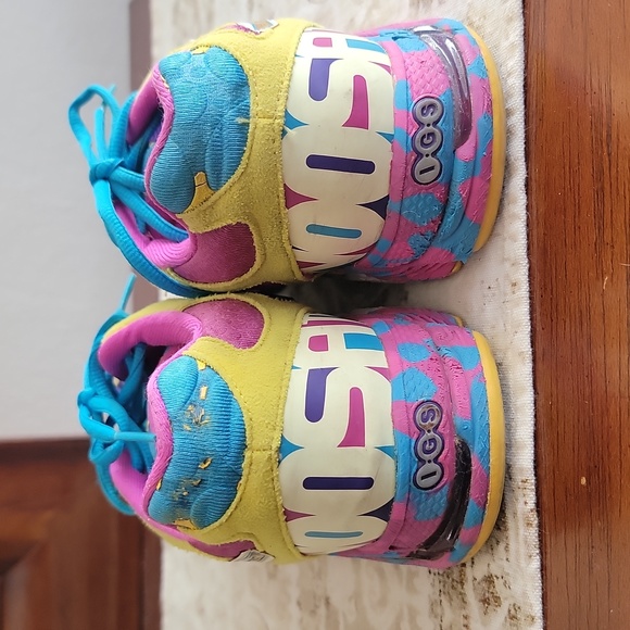 Asics Gel Noosa T264N Women's Size 8 Glow Running  Shoe Sneakers. See photo - Picture 4 of 12